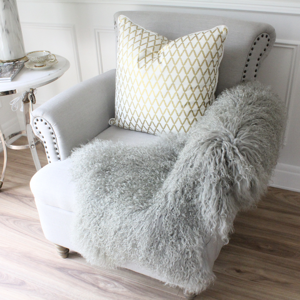 Light Gray grey Tibetan Mongolian sheepskin lambskin Fur Hide Pelt