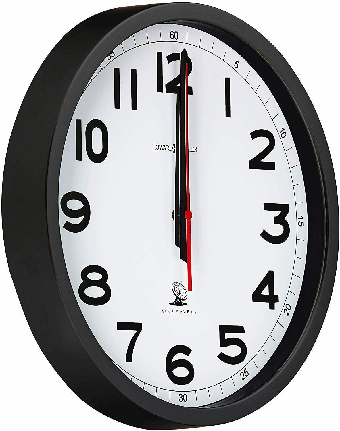 Nice Wall Clock 12.25