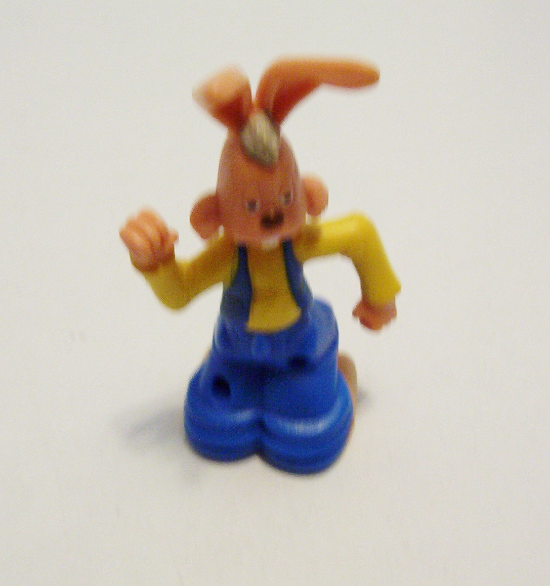 2006 Doogal McDonalds Happy Meal Toy Dylan the Rabbit #5 