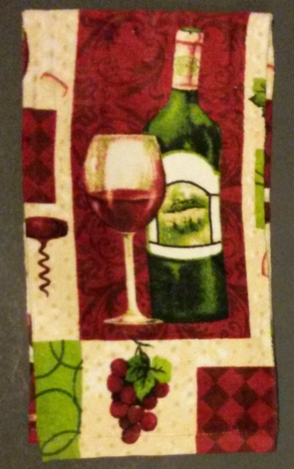 WINE theme KITCHEN TOWEL SET 3 piece Red Green with Oven Mitt Potholder