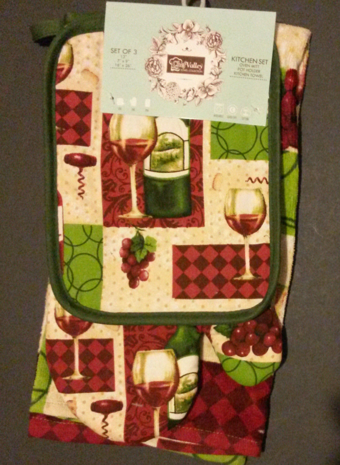 WINE Theme KITCHEN TOWEL SET 3 Piece Red Green With Oven Mitt Potholder   S L1600 