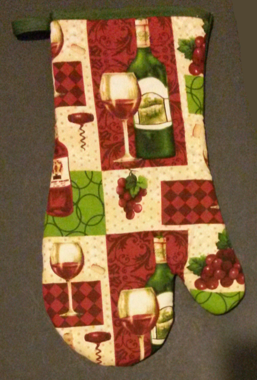 WINE theme KITCHEN TOWEL SET 3 piece Red Green with Oven Mitt Potholder