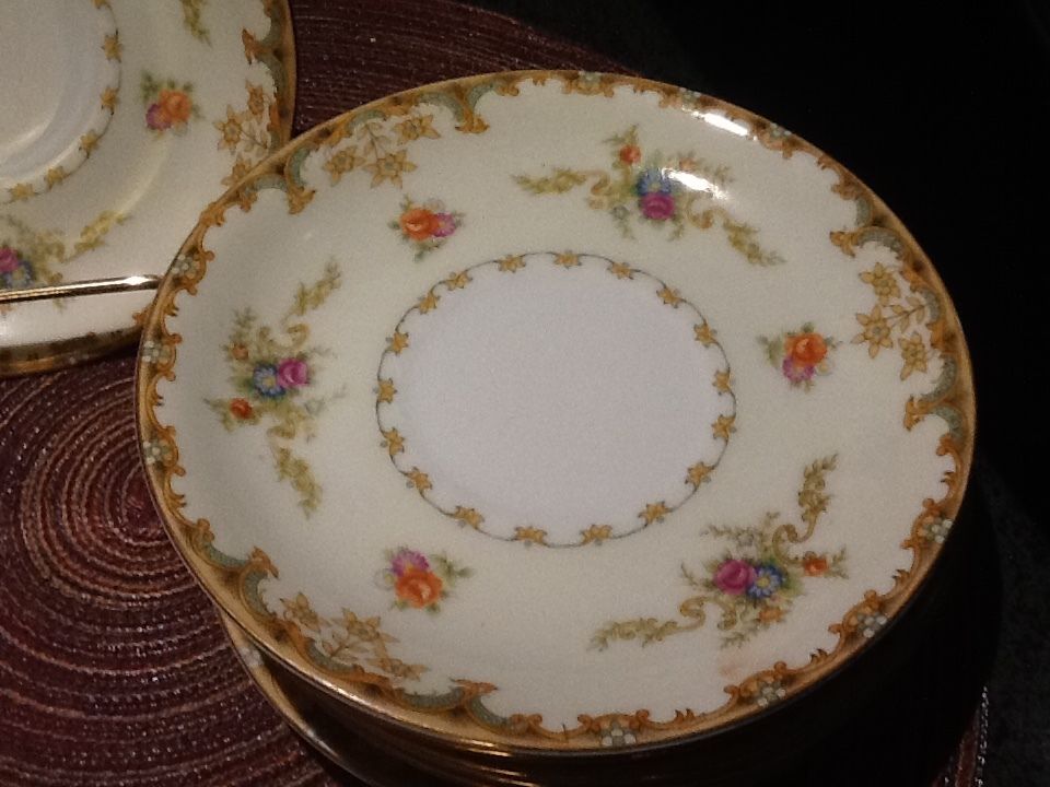 Empress China Majestic have more items to set SAUCERs SET of TWO 2