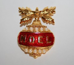 Vintage Avon Faux Pearl Enameled Ornament Pendant (no chain) J208GS - $8.00