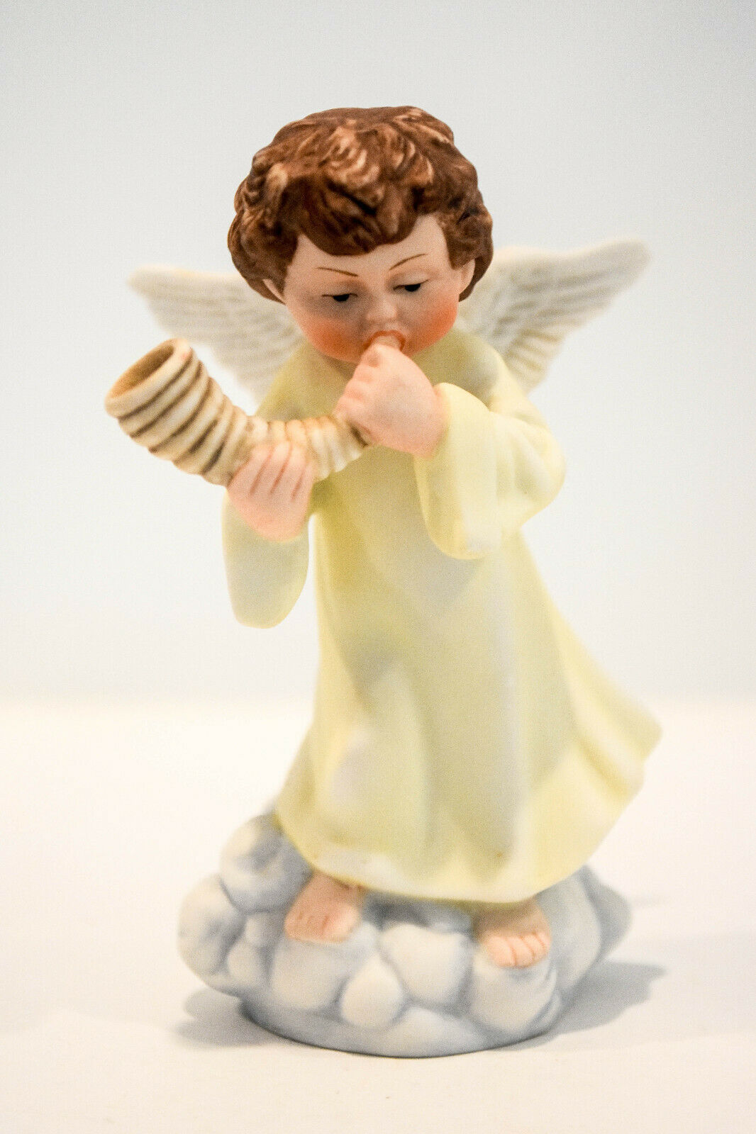 Primary image for Angel Blowing Horn  Angel With Wings on Cloud  Enesco  1988  Classic Figure