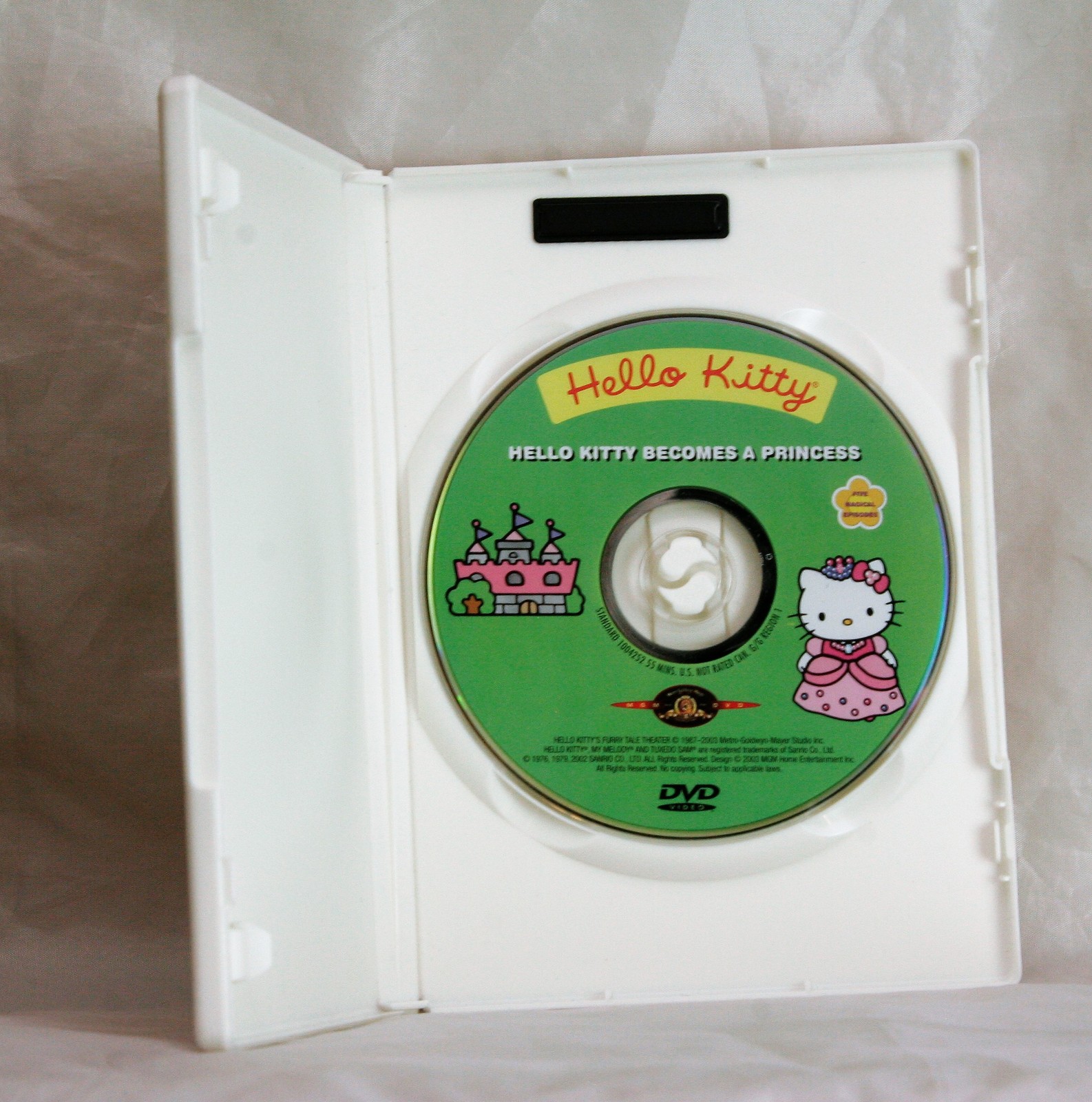 Hello Kitty a Princess (DVD, 2003) DVD, HD DVD & Bluray