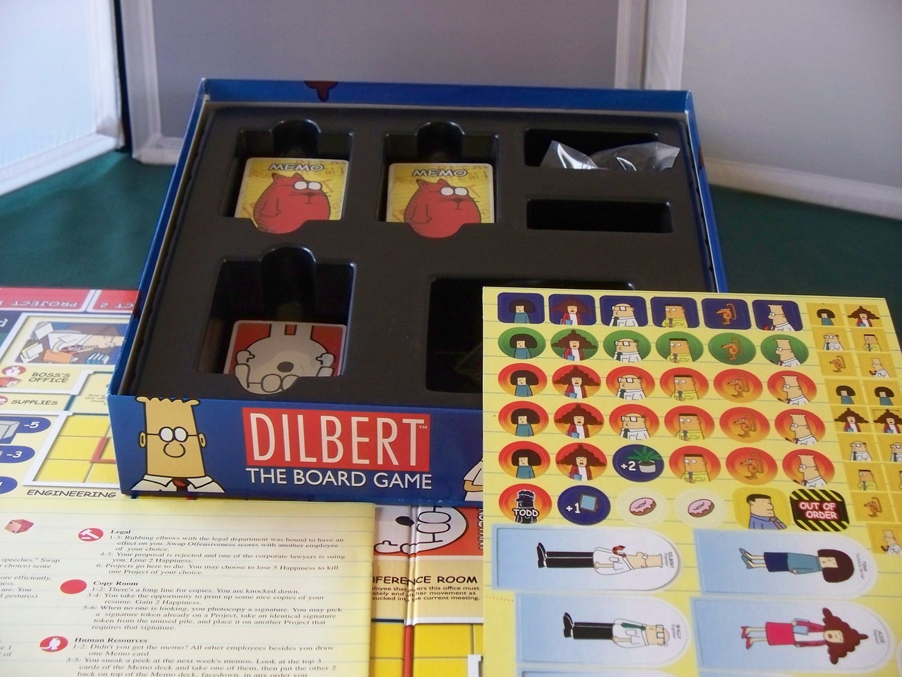 dilbert desktop toys