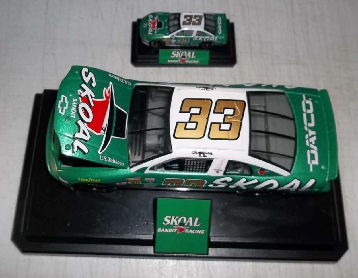 1998 Chevrolet Monte Carlo SKOAL Bandit Racing #33 Ken Schrader 2 Cars ...