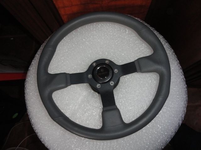 New Gussi Boat Steering Wheel Grey Urethane Black Spoke & Black Hub ...