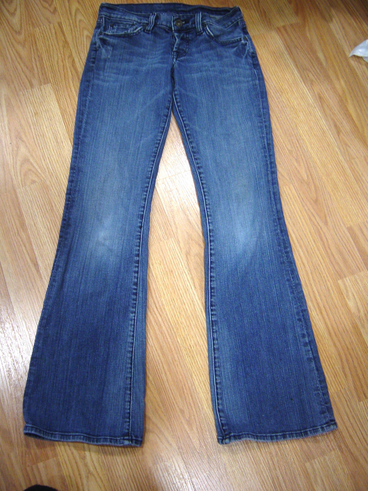 lucky brand button fly jeans