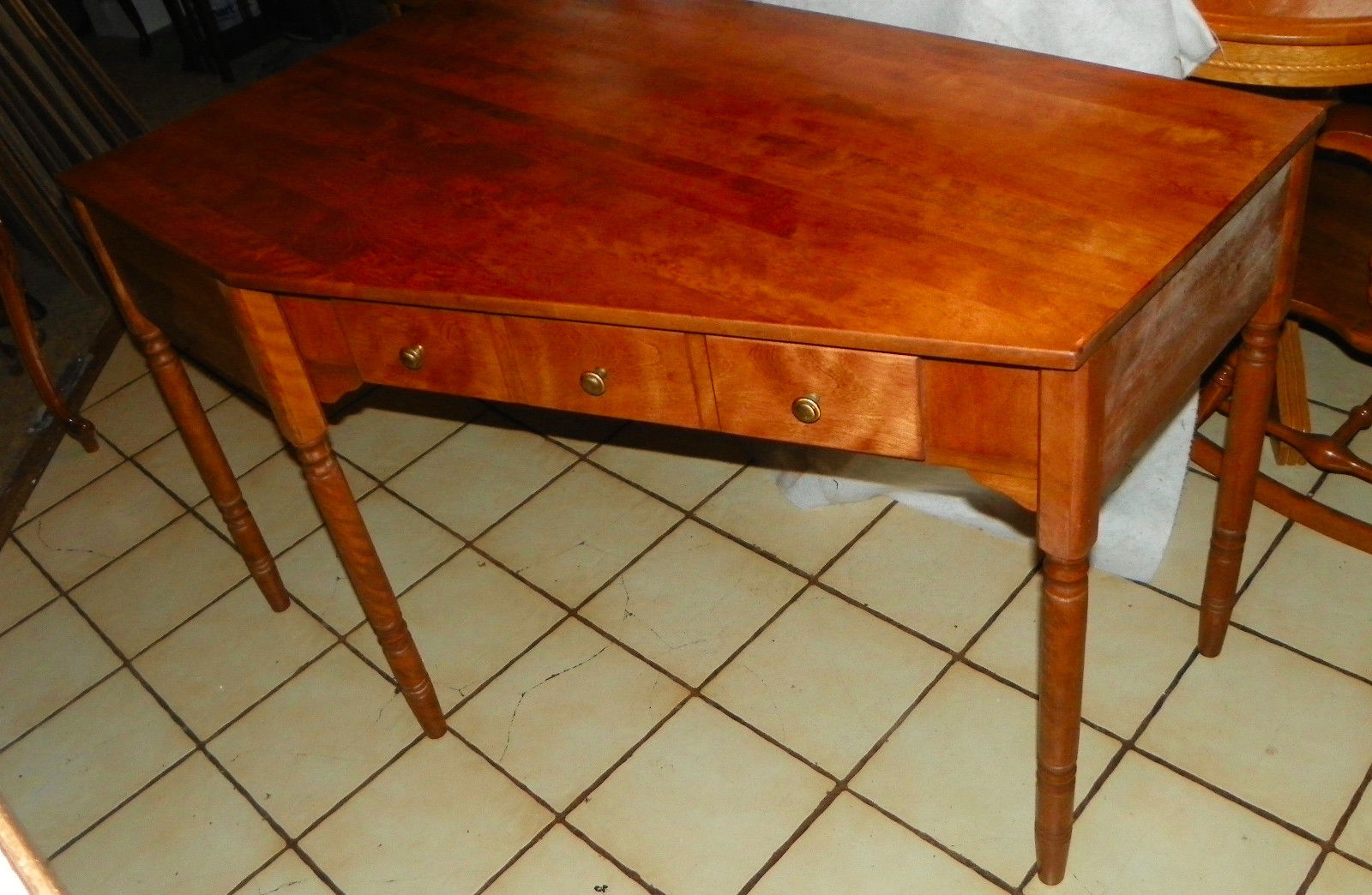 Maple Ethan Allen Mid Century Corner Desk - Post-1950