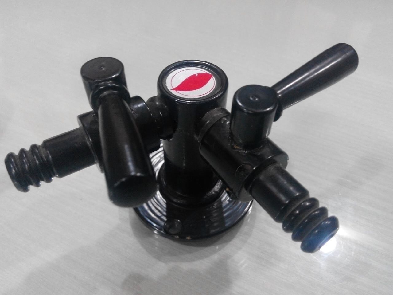 Gas Tap Laboratory 2 Way Outlet 90 Degree Bench Fitting Complete Other