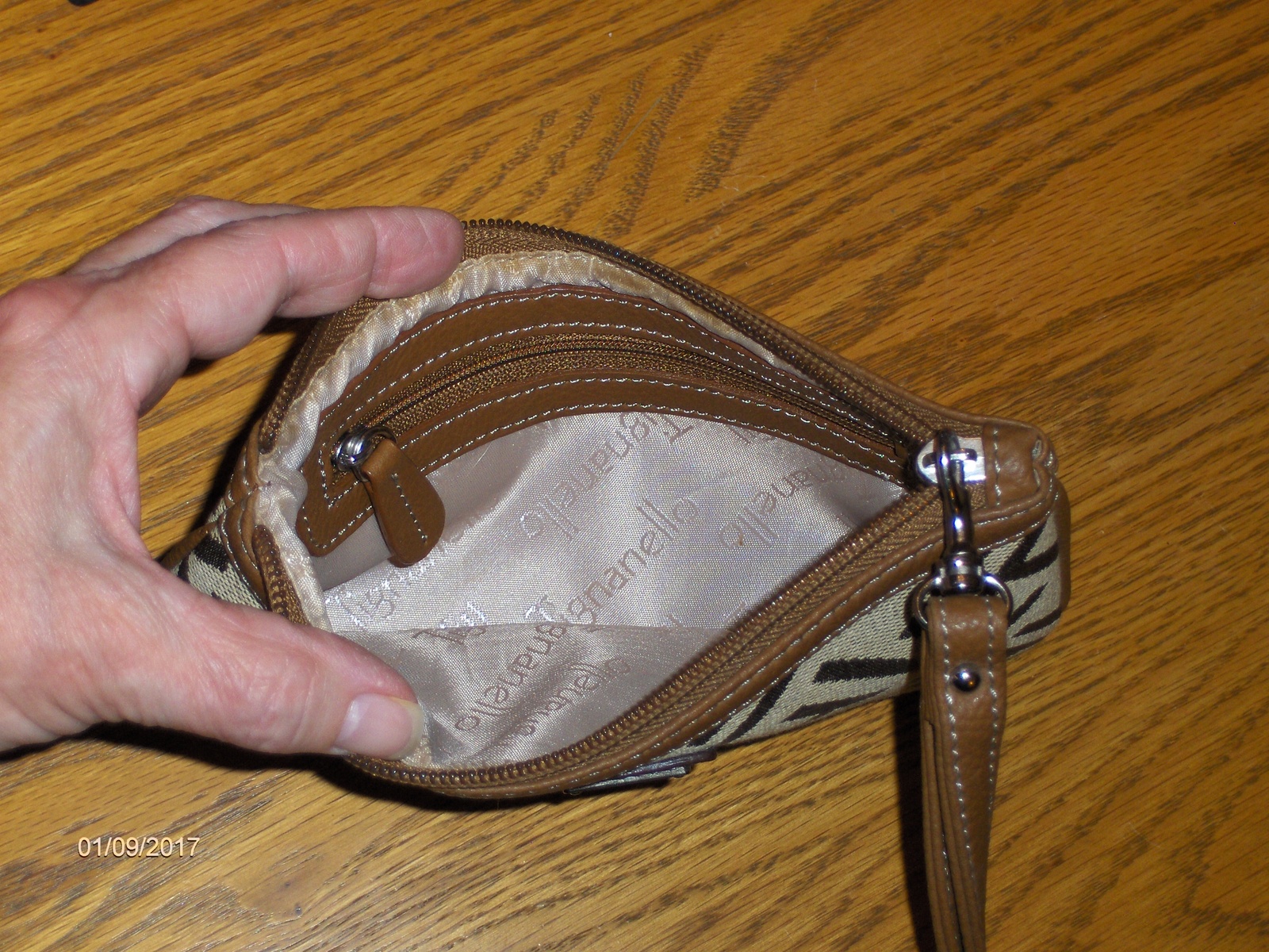 tignanello wristlet