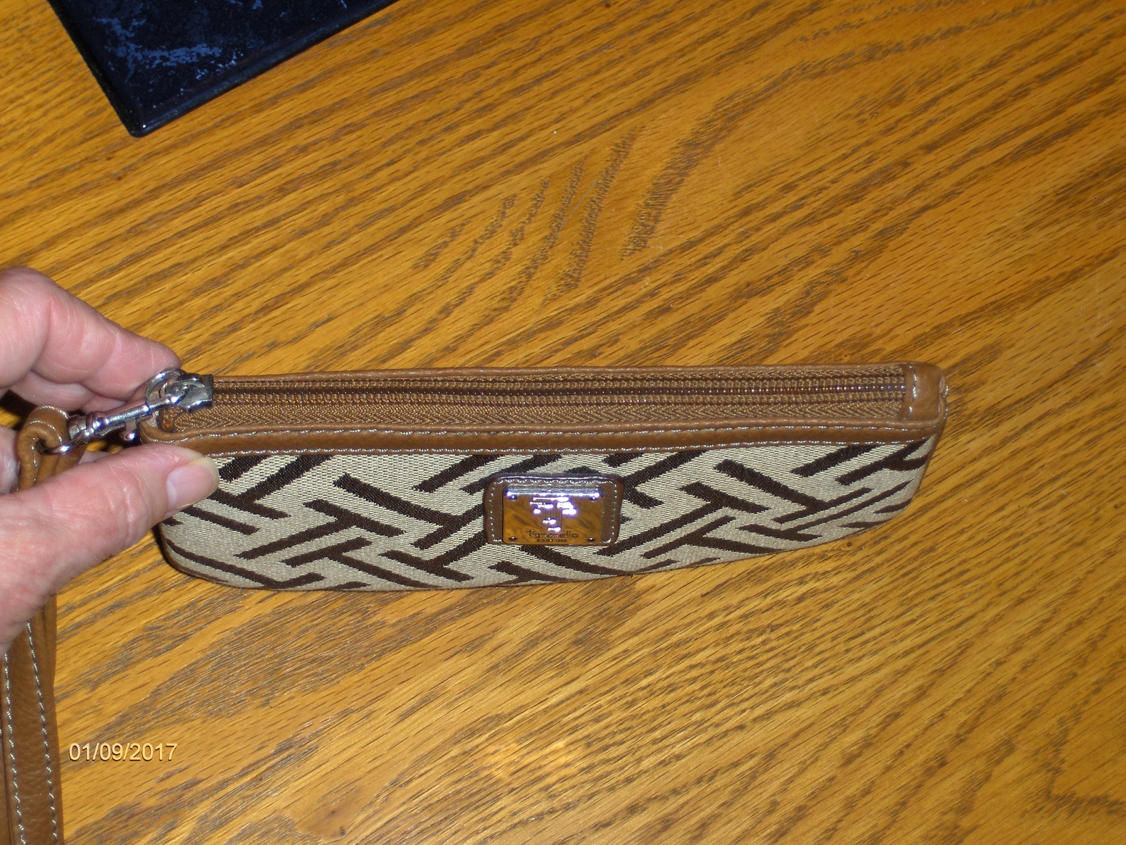 tignanello wristlet