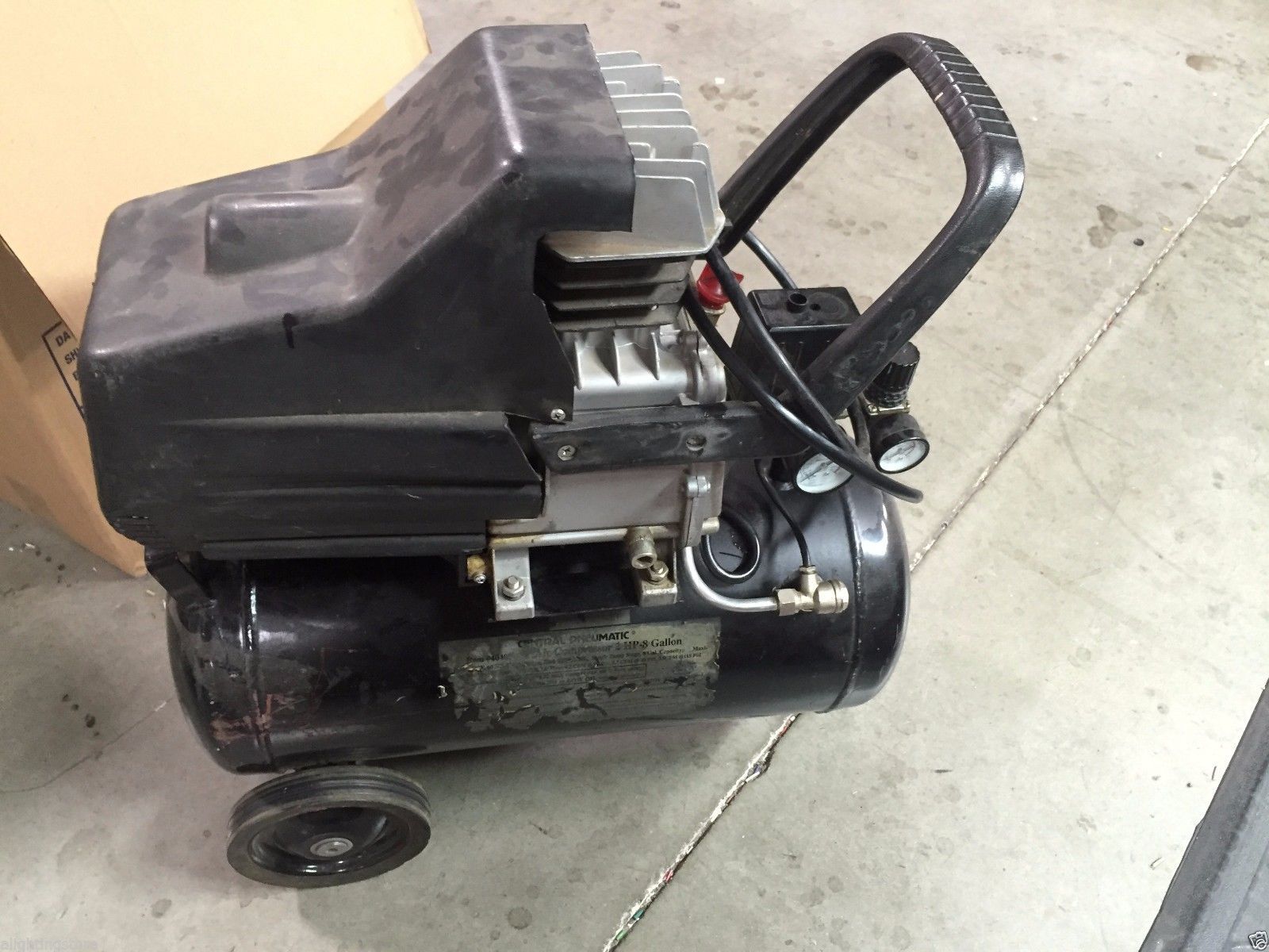 Central Pneumatic 40400 Air Compressor Unit 2HP 8Gallon need to be reaper or Other Air