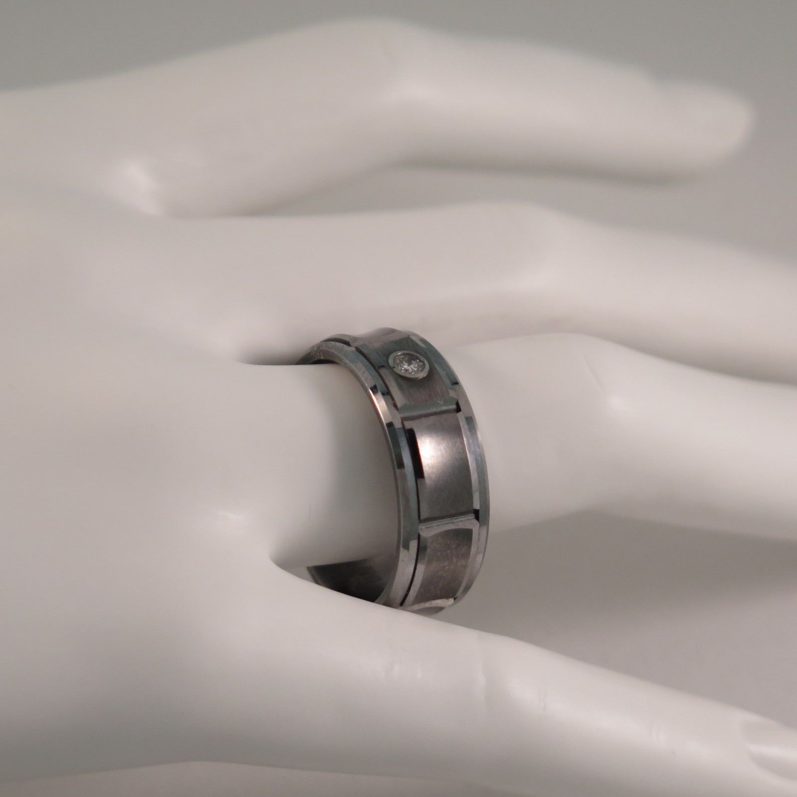 TRITON TC.850 MENS TUNGSTEN CARBIDE DIAMOND RING Rings