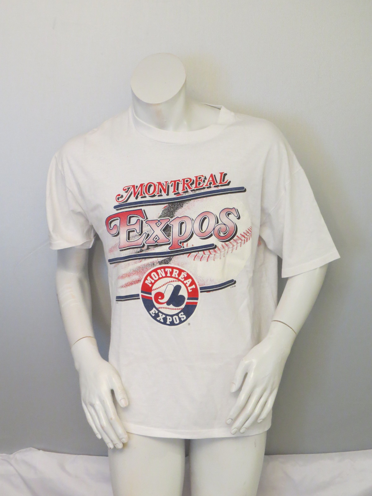 Montreal Expos Shirt (VTG) - Speeding Baseball Graphic - Men's Large ...