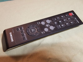 Samsung TV Remote Control AA59-00406A - $9.00