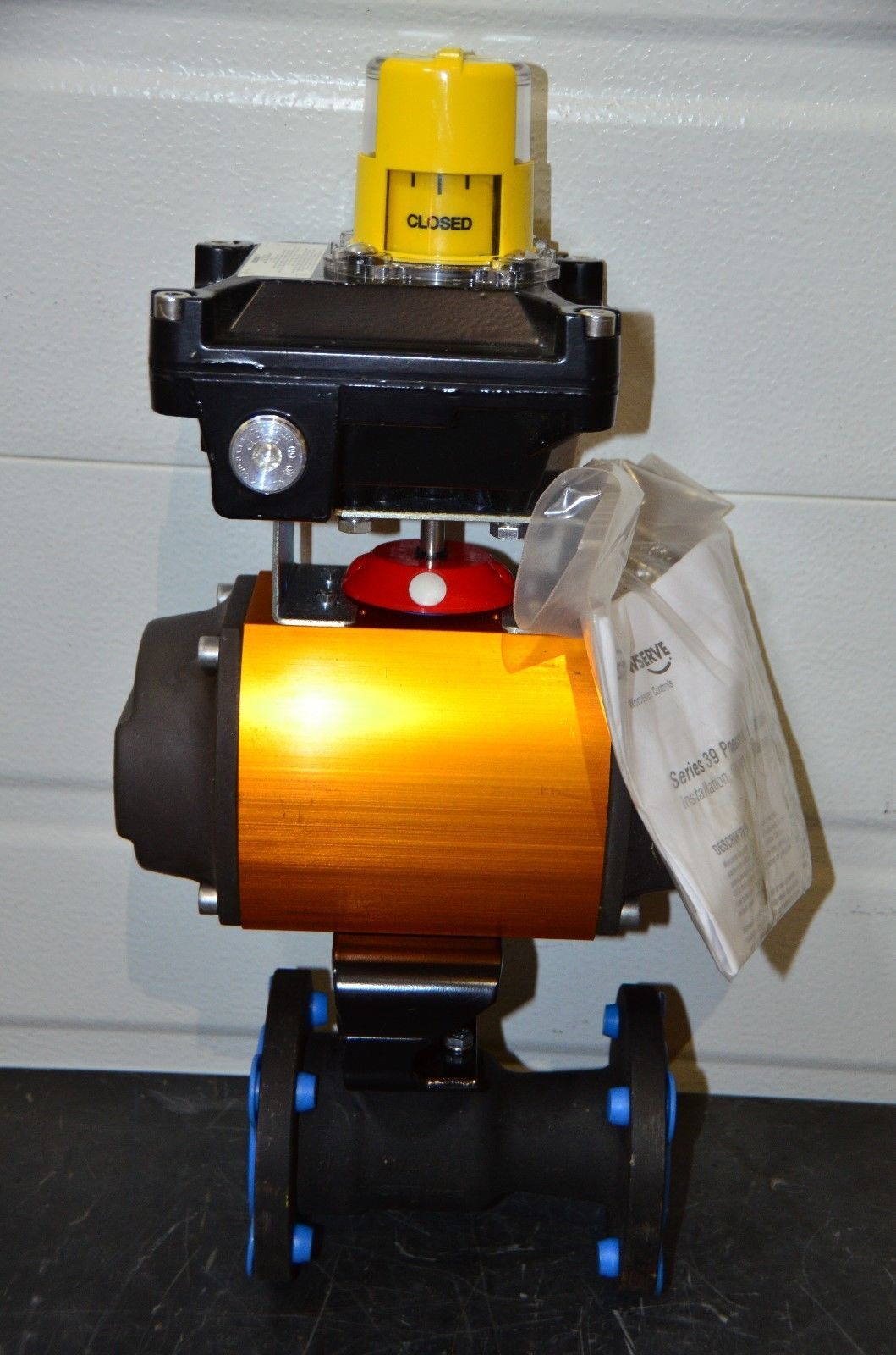 Flowserve Series 39 Pneumatic Actuator w/ 1.5" Valve & Westlock Control