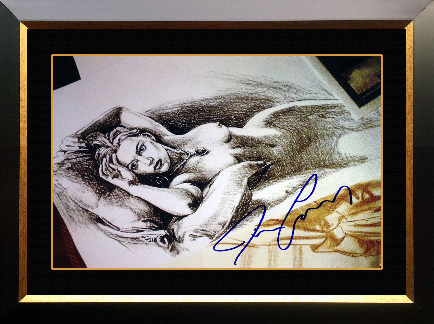 Titanic scene where jack draws rose