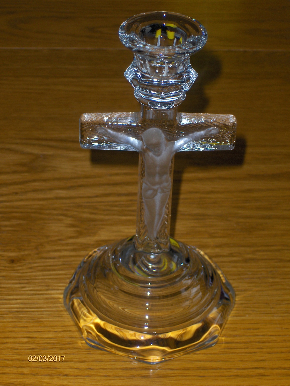 Primary image for Home Interior Clear Glass Crucifix Cross Jesus Candle Holder Homco