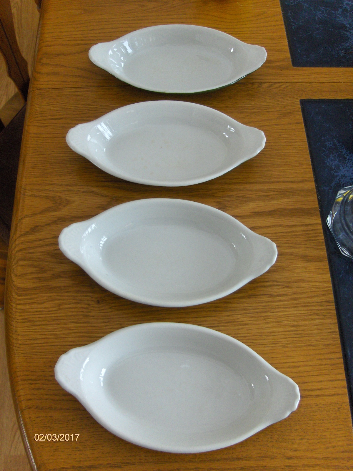 HALL USA Au Gratin Baking Dishes Hunter Green/White Casserole Oval Set