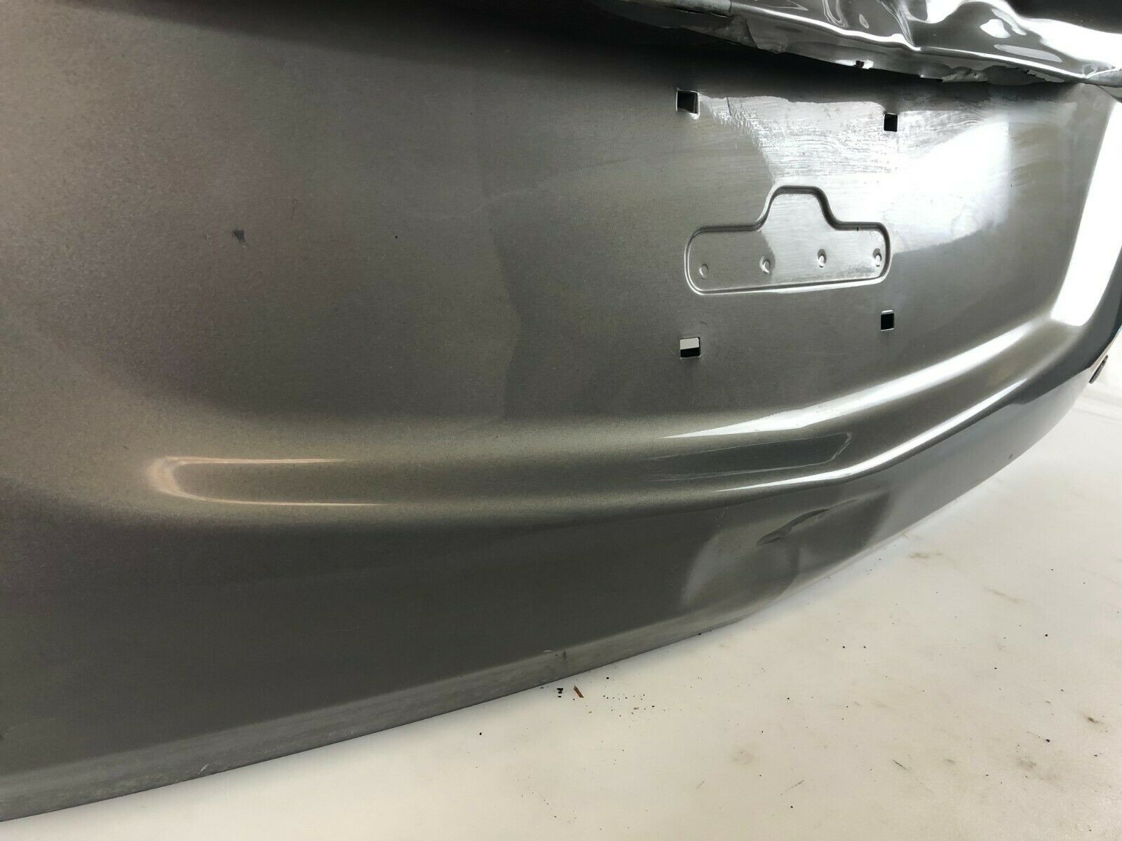 GM 20182019 CHEVY EQUINOX LT LIFTGATE TAILGATE ORIGINAL OEM INNER