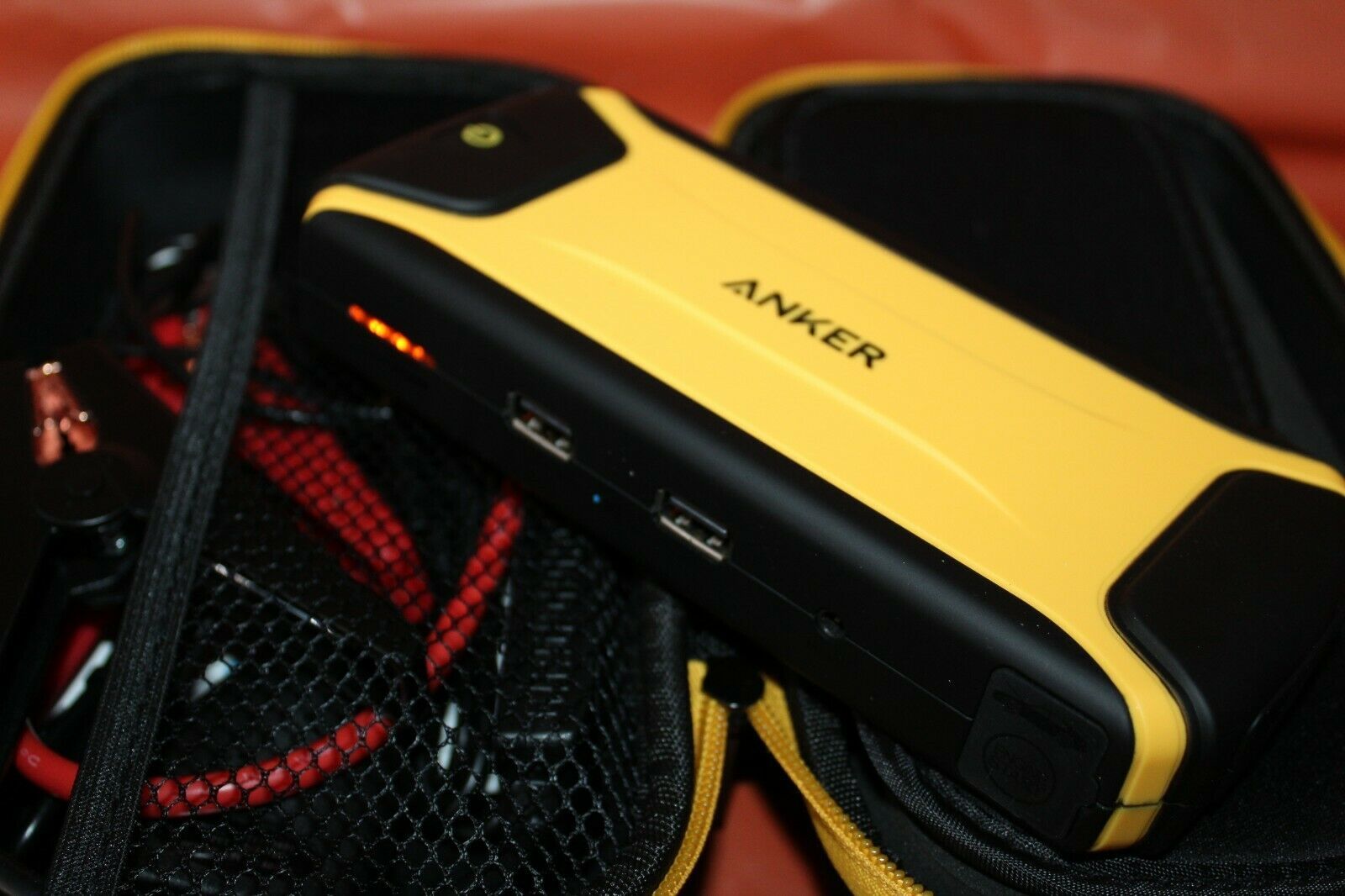 Anker Portable Compact Jump Starter Kit A1501 200A To 400A In Case