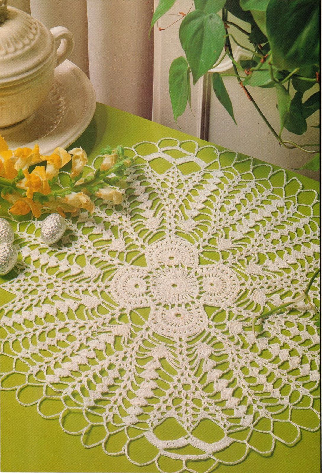 Brightener Homeward Nosegay Doily Festive Armchair Table Top Crochet