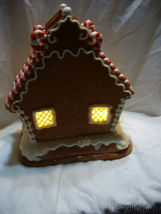Nice Lighted Christmas Gingerbread House with White Frosting Trim  image 6