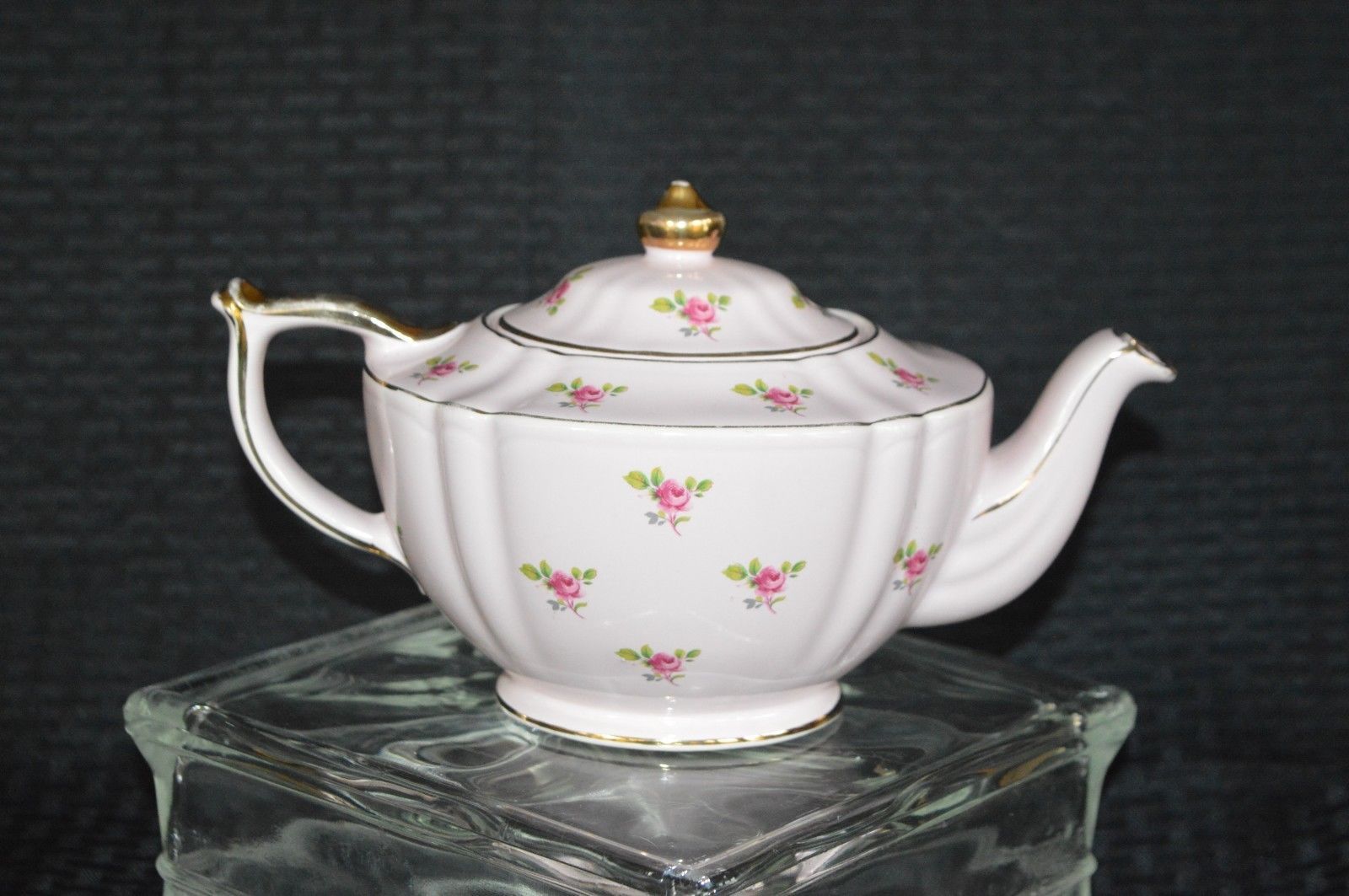 Vintage James Sadler England Pink Teapot ROSES Chintz Gold Trim 2353 Misprint Sadler