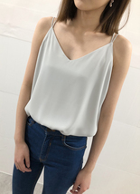 Women Sleeveless V Neck Chiffon Tops Summer Chiffon Tanks Wedding Chiffon Tanks  image 7