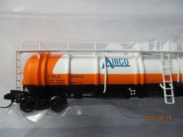 Broadway Limited # 3828 AirCo Cryogenic Tank Car #UTLX 80011. N-Scale image 2