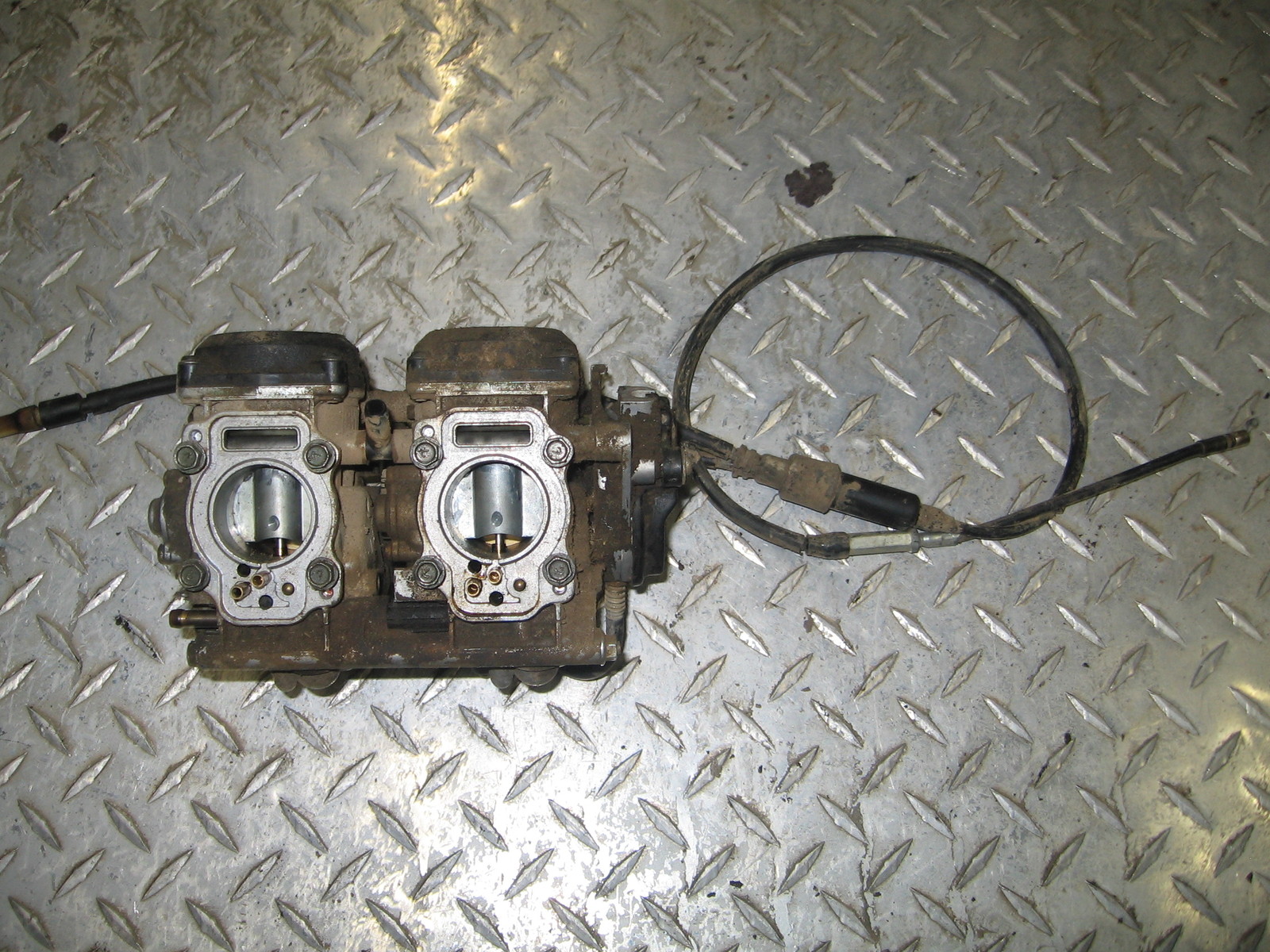 KAWASAKI 2002 PRAIRIE 650 4X4 CARBURETOR'S (STRICTLY FOR PARTS) PART