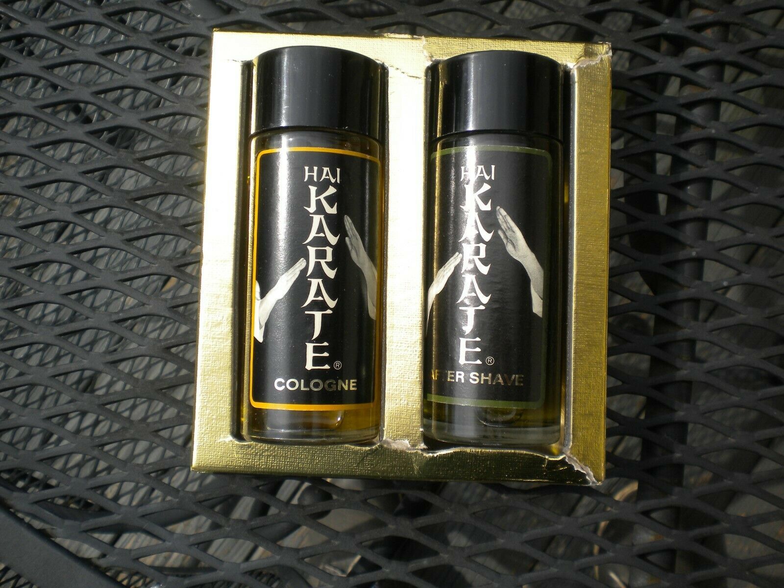 Vintage Hai Karate Cologne & Aftershave in cool box Men