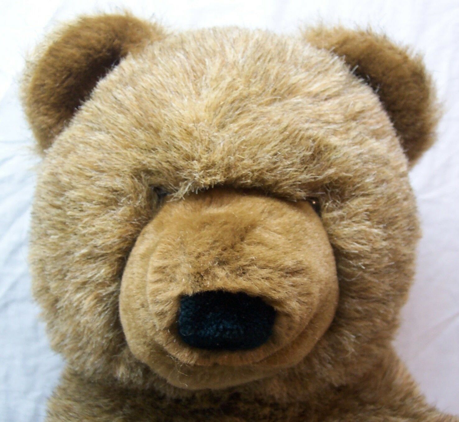 GUND Collector's Classics 1977 VINTAGE BROWN BEAR 20