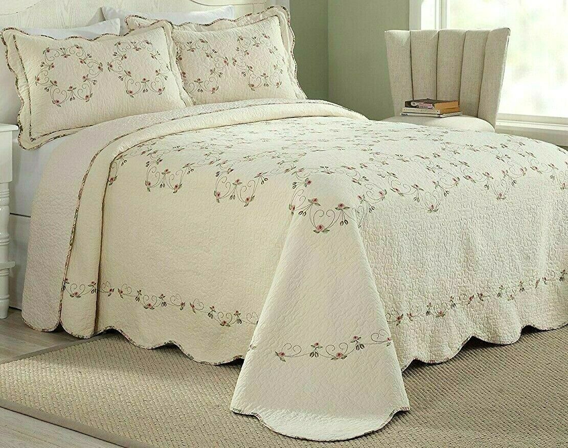 Modern Heirloom Felisa Embroidered Bedspread Ivory Sz King Quilts