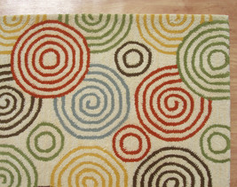 Swirl Style Modern Woolen Area Rug - 3&#39; x 5&#39; - $199.00