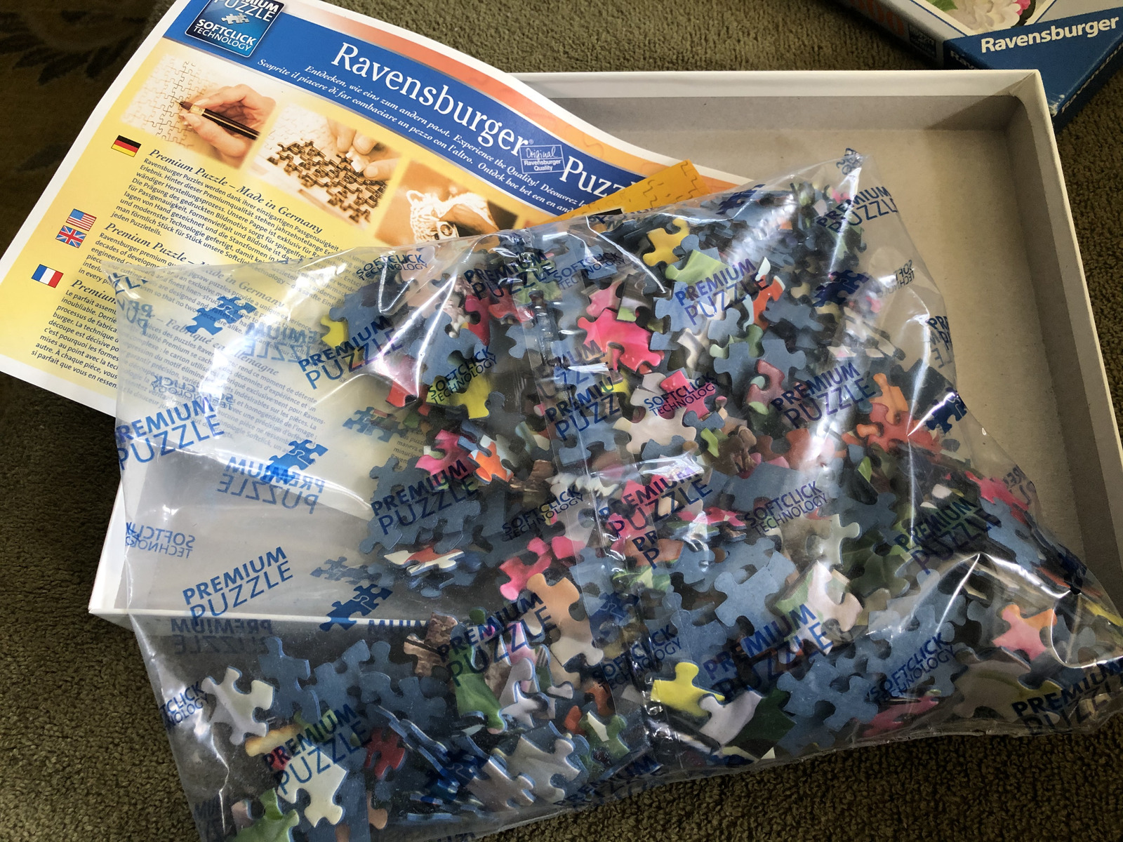 New & Sealed Dolphins Ravensburger 500 Piece Jigsaw Puzzle Cave Dive 