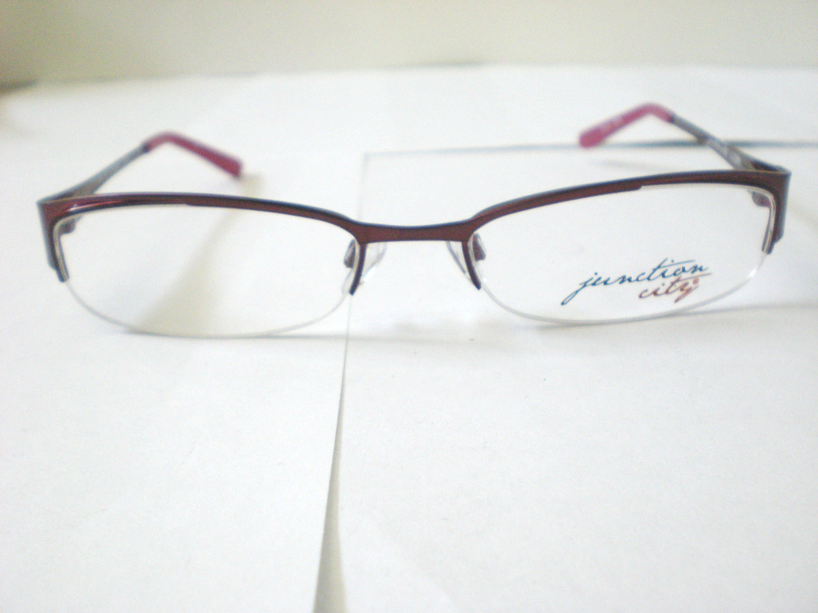 finding the right eyeglass frames