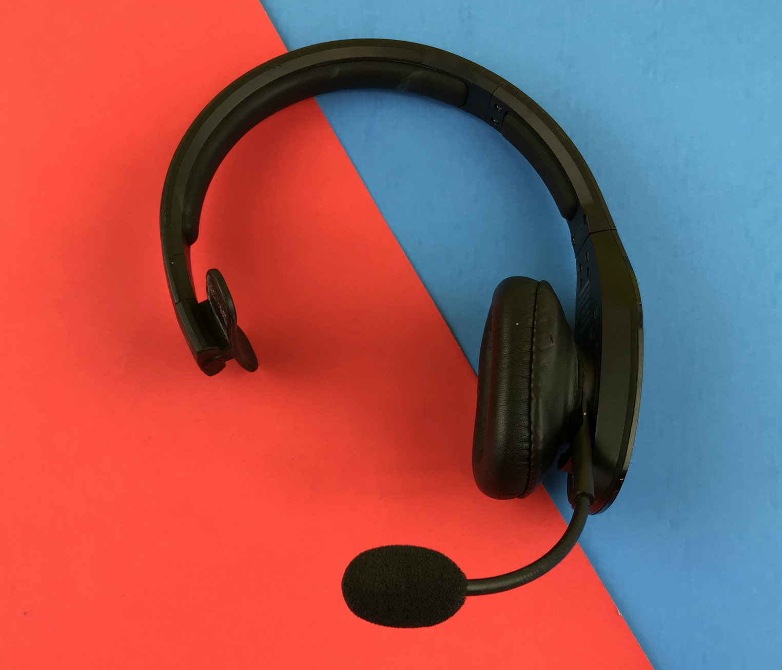 BlueParrott S650-XT Bluetooth Noise Cancelling Headset For Truckers
