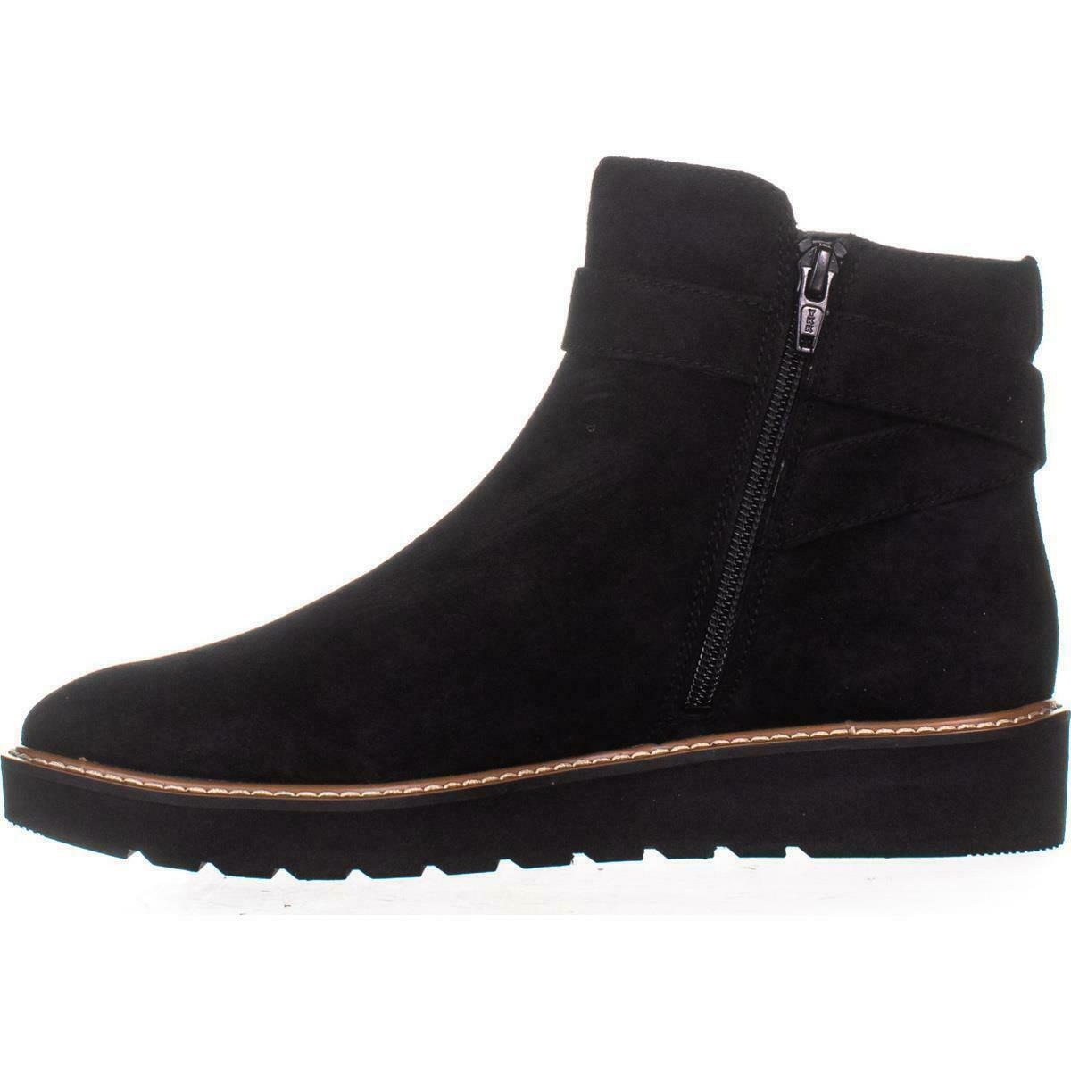 naturalizer flat ankle boots