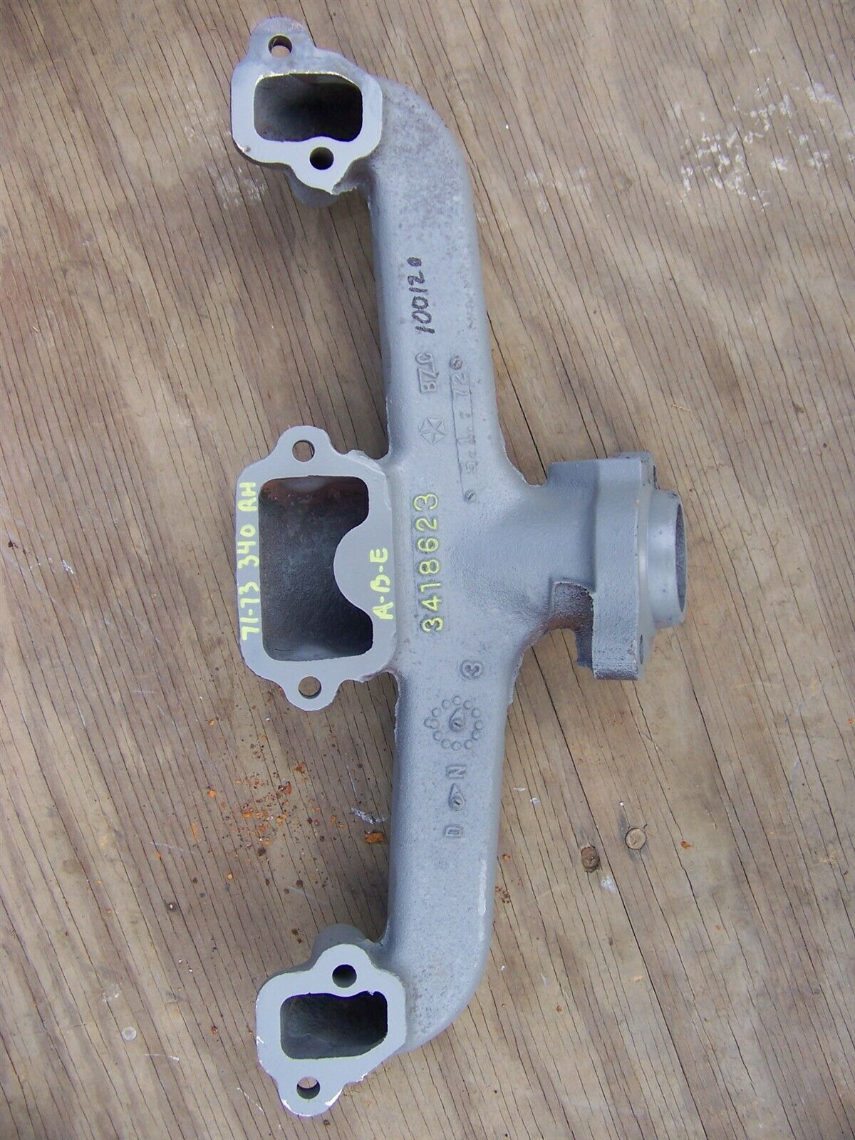 1971 72 73 DODGE CHALLENGER PLYMOUTH CUDA RH 340 EXHAUST MANIFOLD OEM