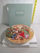 Avon 1989 Porcelain Collectors Plate Together For Christmas   - $11.68