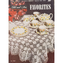 Coats &amp; Clark&#39;s Favorites Old &amp; New Pattern Booklet Dated 1952 - $8.79