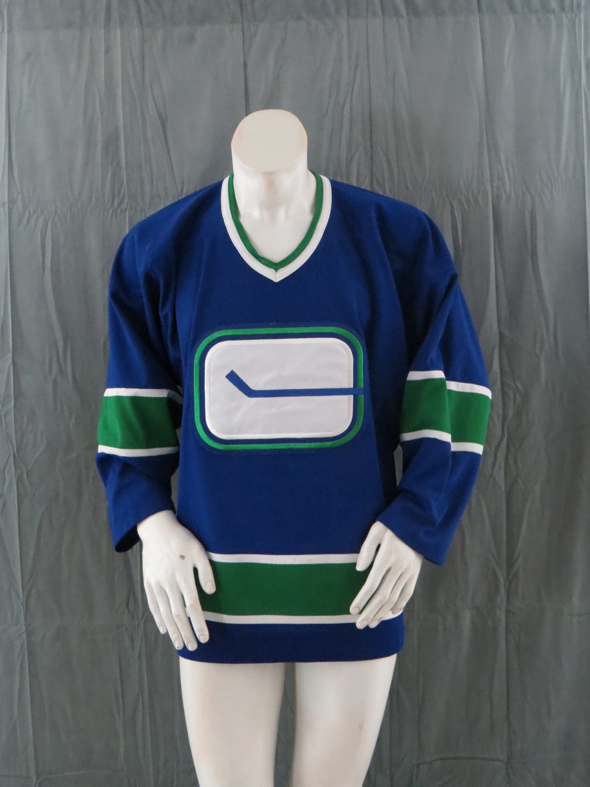 Primary image for Vancouver Canucks Jersey - Original Stick and Rink Logo Away by CCM -Mens Medium
