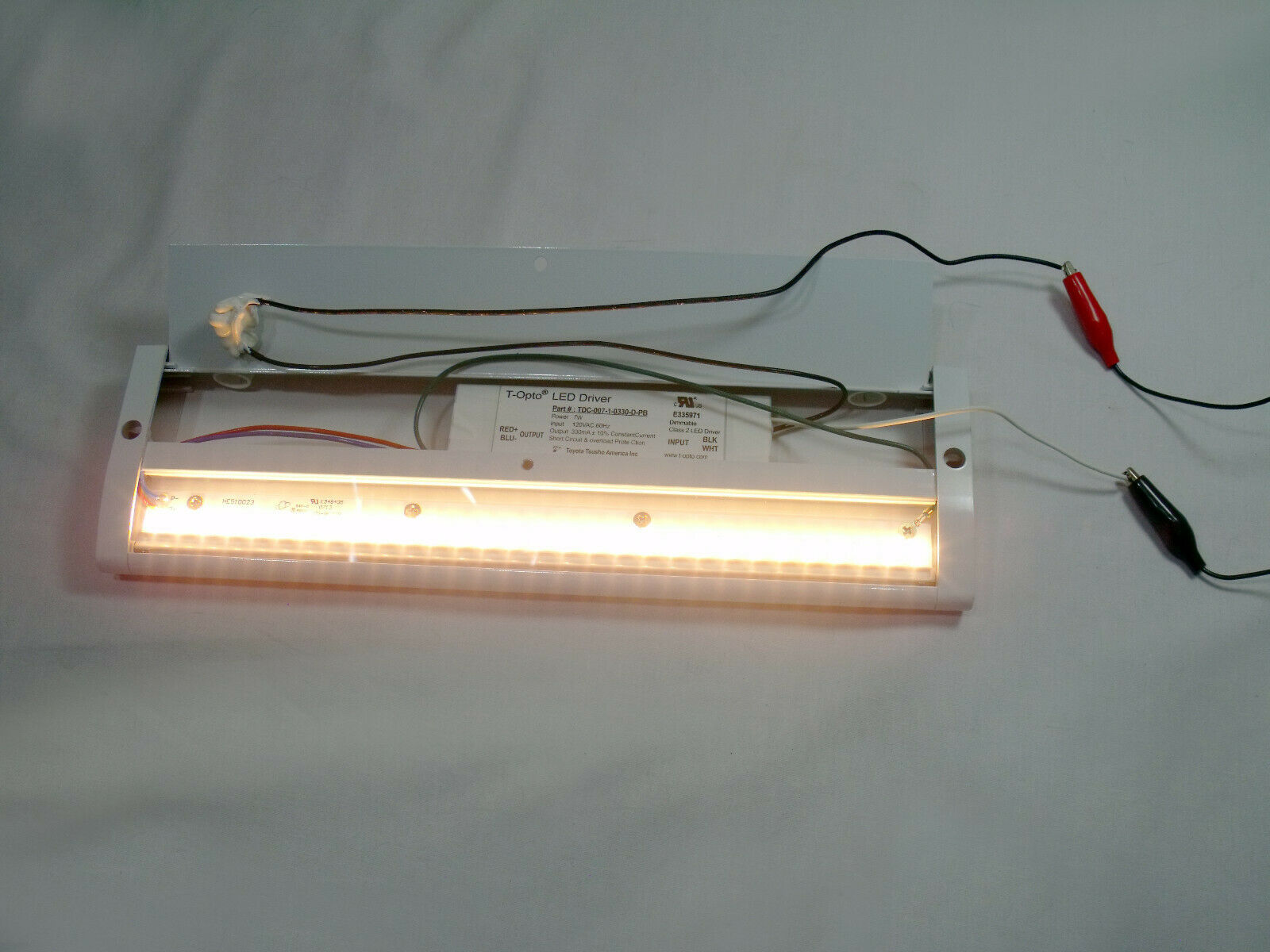 Intertek 120V 7 Watt LED 12” Light Model 98593SW15