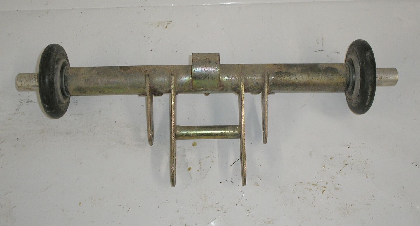 2000 Yamaha 700 Triple Venture Rear Suspension Wheels Rollers W Axle