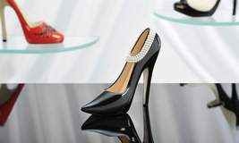 Stiletto Shoe Mini Figurines Diva's Closet (TM) Set of 10 Shoes 4" High Fashion image 11