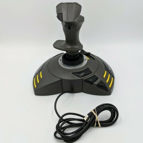 Thrustmaster Top Gun Fox 2 Pro USB Flight Stick Arcade Style Joystick ...